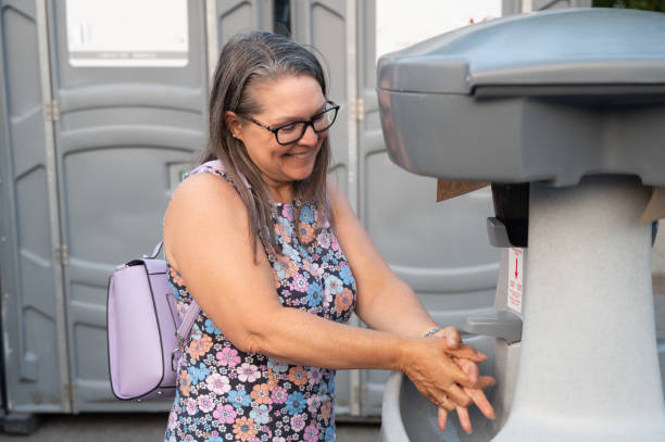 Best Portable restroom trailer rental  in Waawa, HI